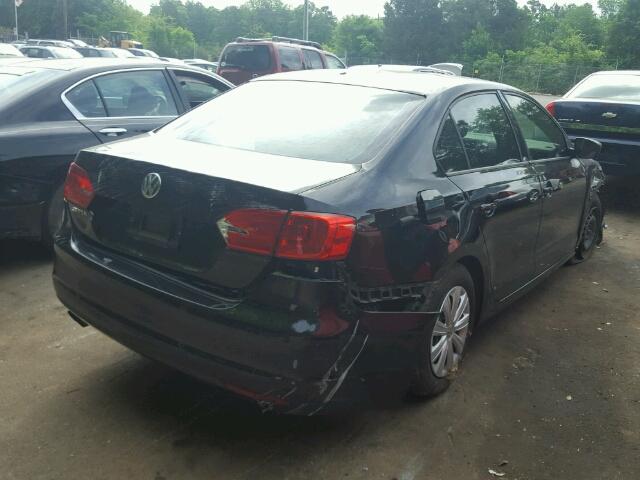 3VW2K7AJ6EM440132 - 2014 VOLKSWAGEN JETTA BASE 黑色 照片 4