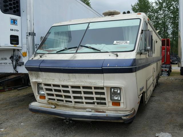 1GBKP37W4D3309771 - 1983 CHEVROLET P30 BEIGE photo 2