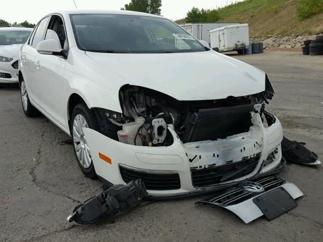 3VWJZ7AJ5AM003238 - 2010 VOLKSWAGEN JETTA S WHITE photo 1