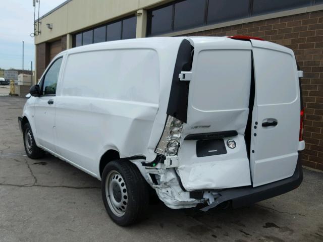 WD3PG2EA2H3238301 - 2017 MERCEDES-BENZ METRIS WHITE photo 3