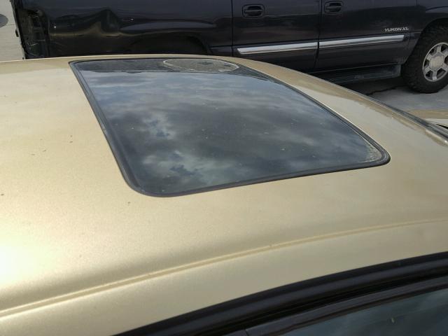 2C3HC56F8TH128221 - 1996 CHRYSLER LHS GOLD photo 9