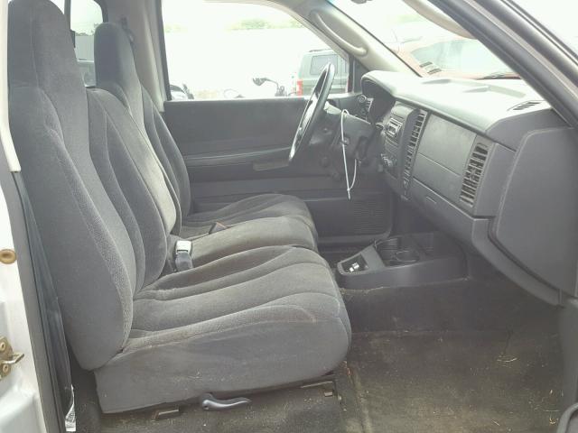 1B7GG26XX1S132084 - 2001 DODGE DAKOTA SILVER photo 5