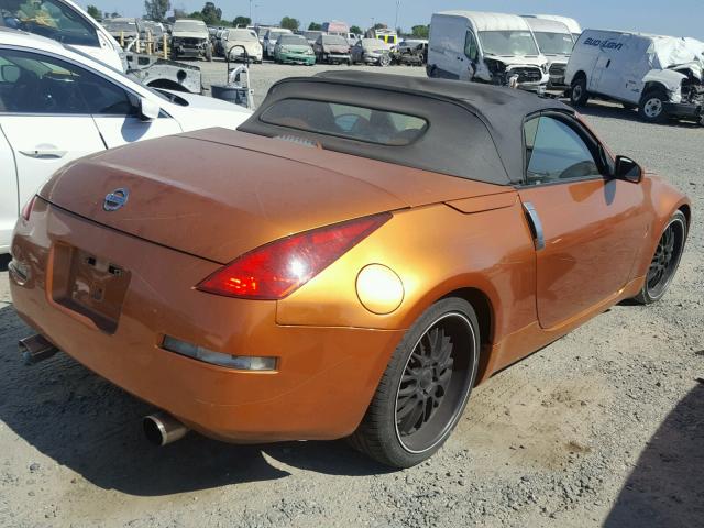 JN1AZ36AX4T006133 - 2004 NISSAN 350Z ROADS ORANGE photo 4