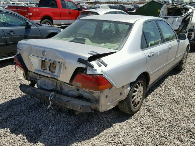 JH4KA9648WC012262 - 1998 ACURA 3.5RL SILVER photo 4