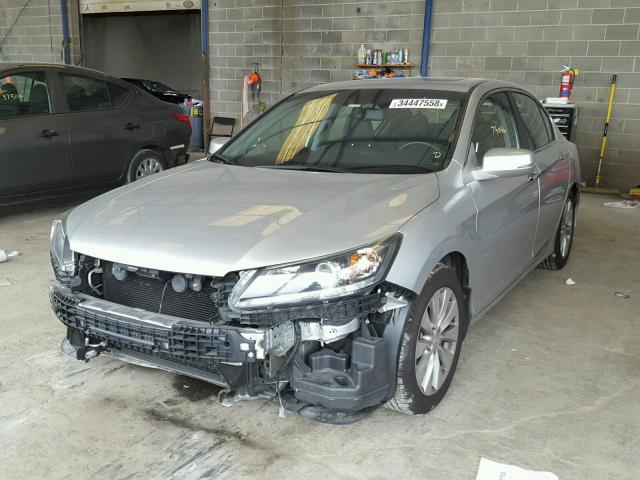 1HGCR2F89DA030904 - 2013 HONDA ACCORD EXL SILVER photo 2