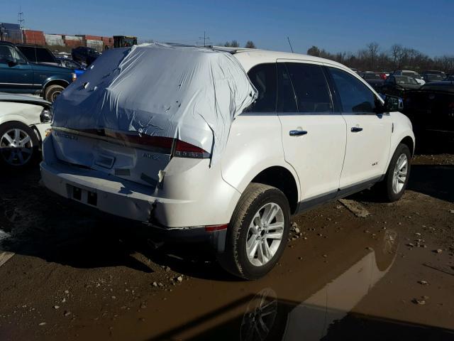 2LMDJ6JC4ABJ16036 - 2010 LINCOLN MKX WHITE photo 4