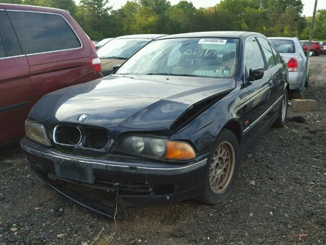 WBADM6345YGU04371 - 2000 BMW 528 I AUTO BLUE photo 2