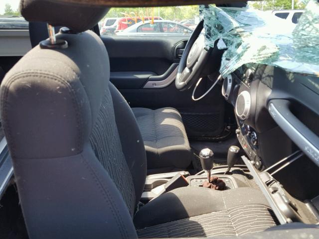 1J4AA5D1XBL593024 - 2011 JEEP WRANGLER S BLACK photo 5