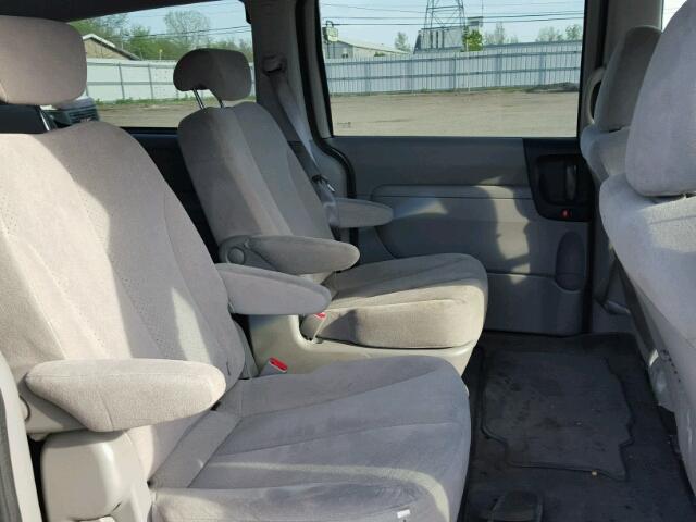 KNDMT4C30A6057335 - 2010 HYUNDAI ENTOURAGE BEIGE photo 6