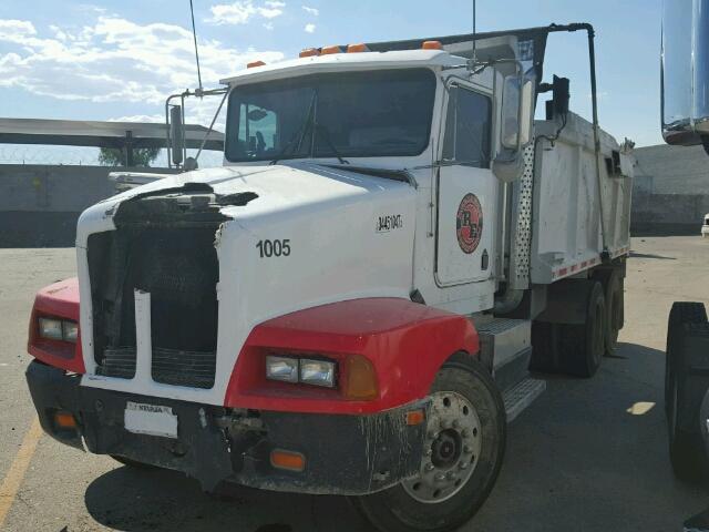 J576624GL - 1992 KENWORTH TRACTOR WHITE photo 2