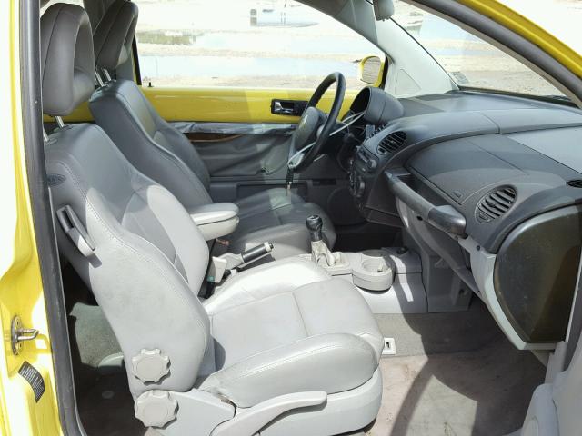 3VWED21C01M481622 - 2001 VOLKSWAGEN NEW BEETLE Sarı foto 5
