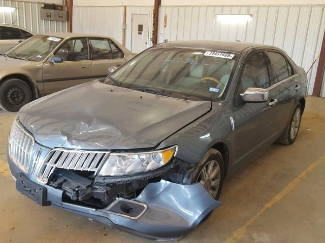 3LNHL2GC3BR763652 - 2011 LINCOLN MKZ BLUE photo 2