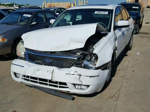 1FAFP24126G113667 - 2006 FORD FIVE HUNDR WHITE photo 2