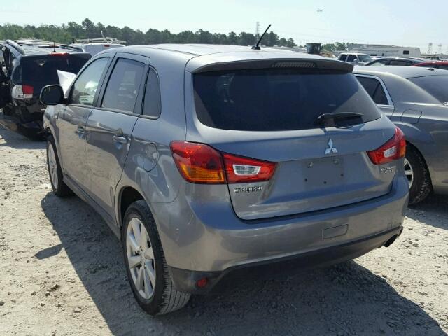 4A4AP3AU2EE013628 - 2014 MITSUBISHI OUTLANDER GRAY photo 3