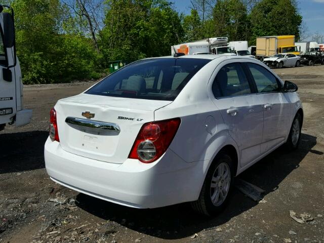 1G1JC5SH4F4139893 - 2015 CHEVROLET SONIC LT WHITE photo 4