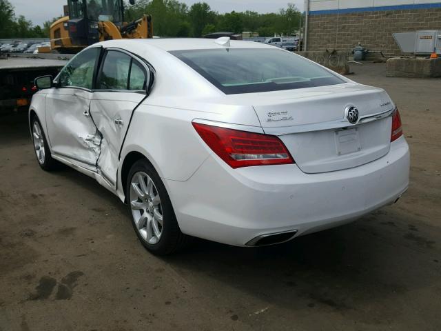 1G4GD5G34FF291815 - 2015 BUICK LACROSSE P WHITE photo 3