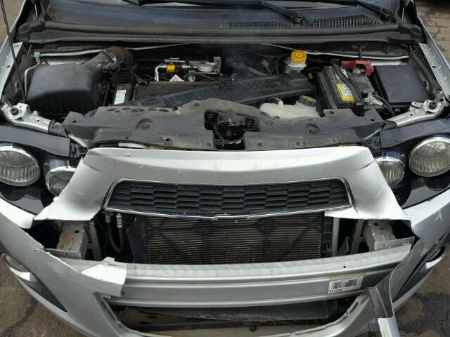 1G1JA5SHXD4142574 - 2013 CHEVROLET SONIC LS 银色 照片 7