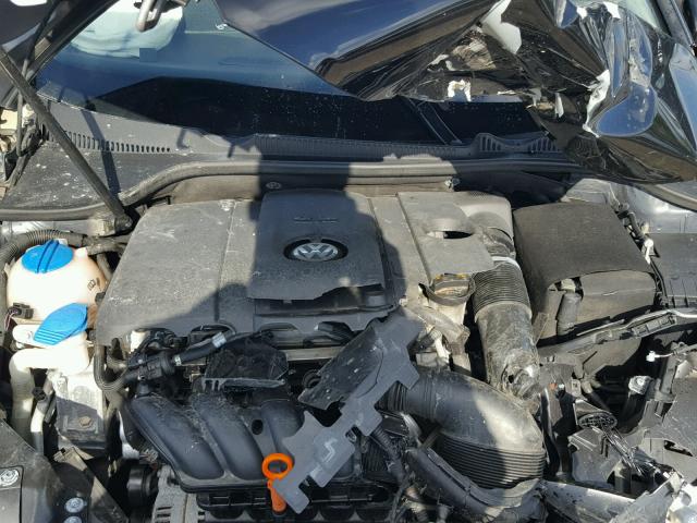 WVWDB7AJ5DW136669 - 2013 VOLKSWAGEN GOLF BLACK photo 7