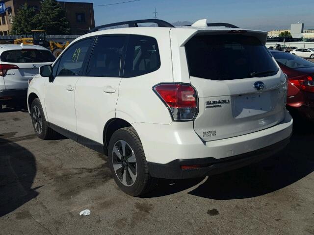 JF2SJAGC2JH412548 - 2018 SUBARU FORESTER 2 WHITE photo 3