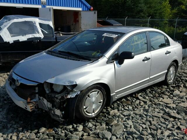 2HGFA16439H101082 - 2009 HONDA CIVIC DX-G SILVER photo 2