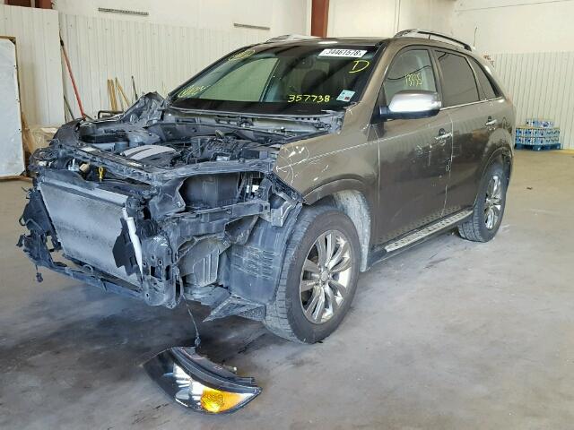 5XYKW4A27DG357738 - 2013 KIA SORENTO SX GRAY photo 2