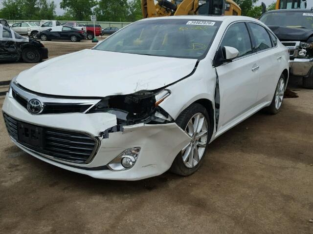 4T1BK1EB8DU008960 - 2013 TOYOTA AVALON BAS WHITE photo 2