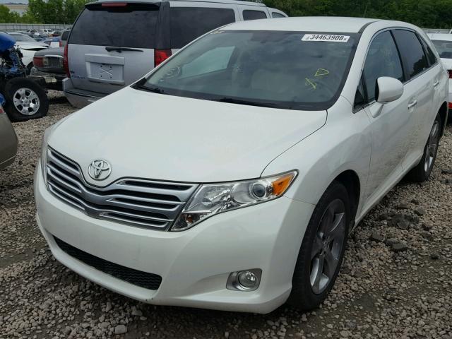 4T3ZK3BBXBU038321 - 2011 TOYOTA VENZA BASE WHITE photo 2