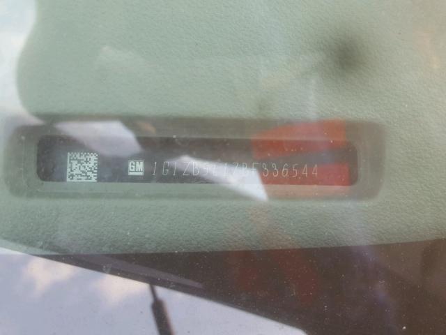 1G1ZB5E17BF336544 - 2011 CHEVROLET MALIBU LS ნაცრისფერი ფოტო 10