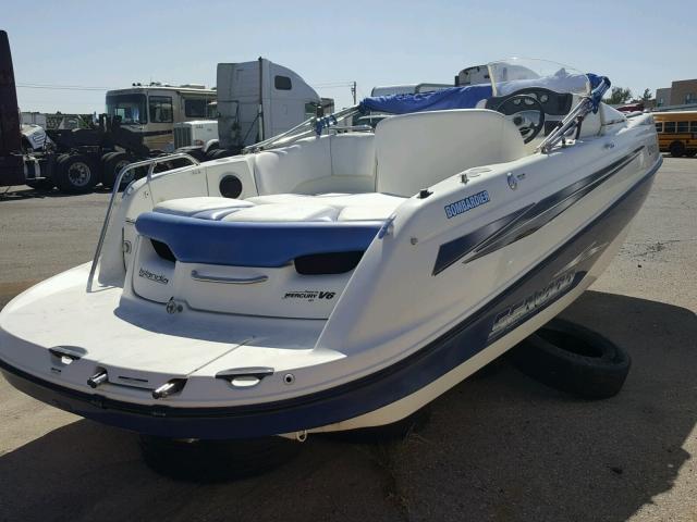 CECJ0376C101 - 2001 BOMBARDIER SEADOO WHITE photo 4