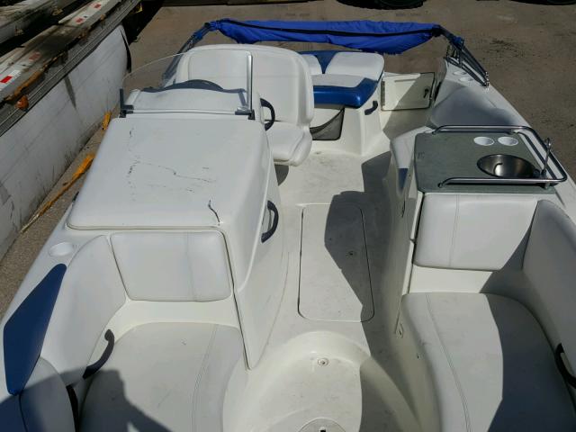 CECJ0376C101 - 2001 BOMBARDIER SEADOO WHITE photo 6