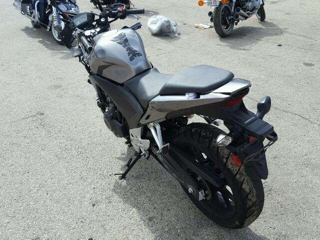 MLHPC4461F5200552 - 2015 HONDA CBR500 R GRAY photo 3