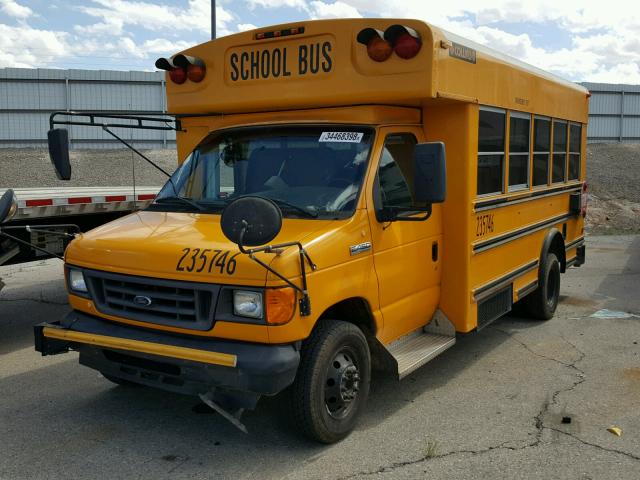 1FDXE45P86HB25301 - 2006 FORD E450 BUS YELLOW photo 2