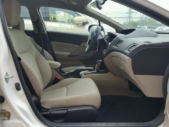 19XFB2F57FE054396 - 2015 HONDA CIVIC LX WHITE photo 5