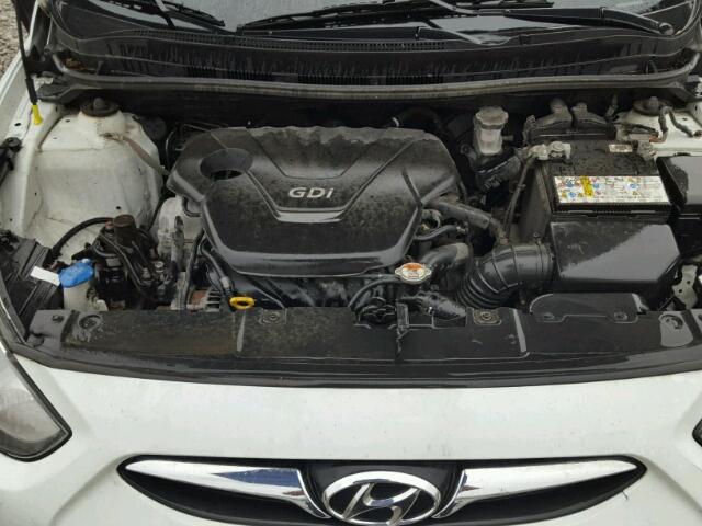 KMHCT5AE6DU093838 - 2013 HYUNDAI ACCENT GLS WHITE photo 7