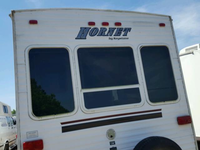 4YDF275215E317462 - 2005 KEYSTONE HORNET WHITE photo 6
