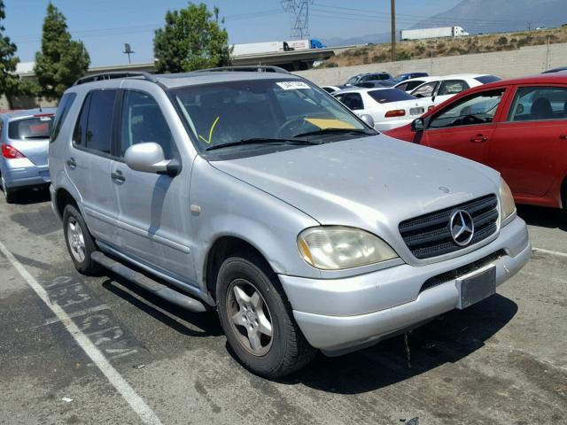 4JGAB54E91A279246 - 2001 MERCEDES-BENZ ML 320 SILVER photo 1