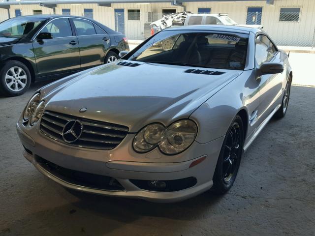 WDBSK76F74F065999 - 2004 MERCEDES-BENZ SL 600 SILVER photo 2