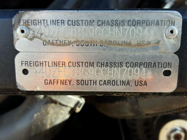 4UZFC1BG9GCHN7094 - 2016 FREIGHTLINER X LINE MOT ბეჟი ფოტო 10