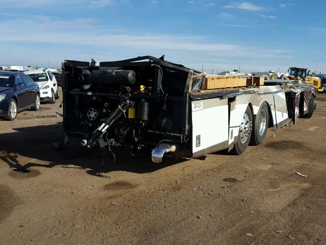 4UZFC1BG9GCHN7094 - 2016 FREIGHTLINER X LINE MOT ბეჟი ფოტო 4