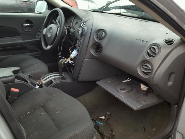 2G2WP522641234143 - 2004 PONTIAC GRAND PRIX SILVER photo 5