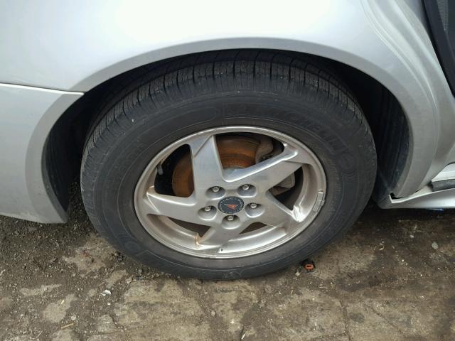 2G2WP522641234143 - 2004 PONTIAC GRAND PRIX SILVER photo 9