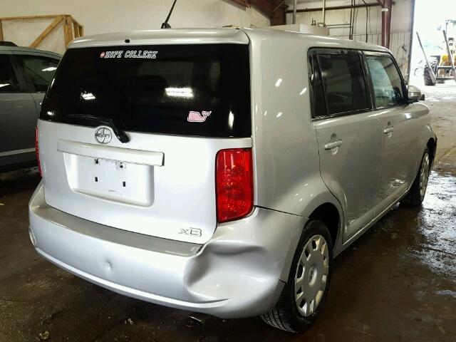 JTLKE50EX81052572 - 2008 TOYOTA SCION XB SILVER photo 4