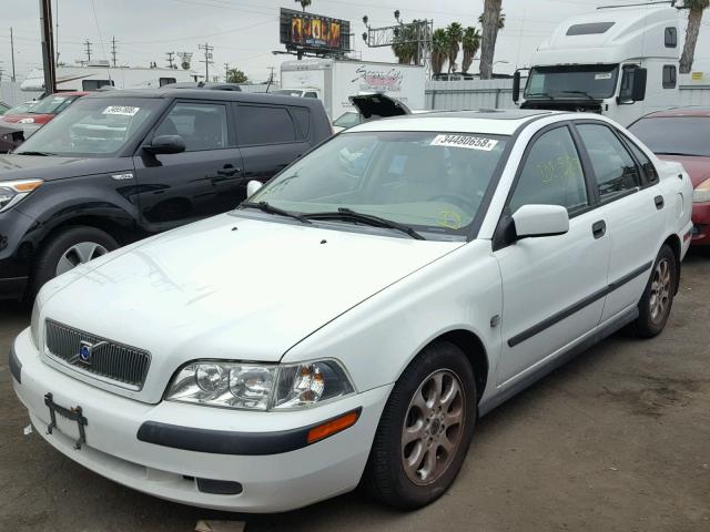 YV1VS29582F875220 - 2002 VOLVO S40 1.9T WHITE photo 2