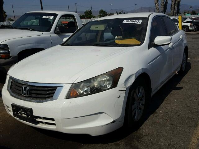 1HGCP26439A123329 - 2009 HONDA ACCORD LXP WHITE photo 2