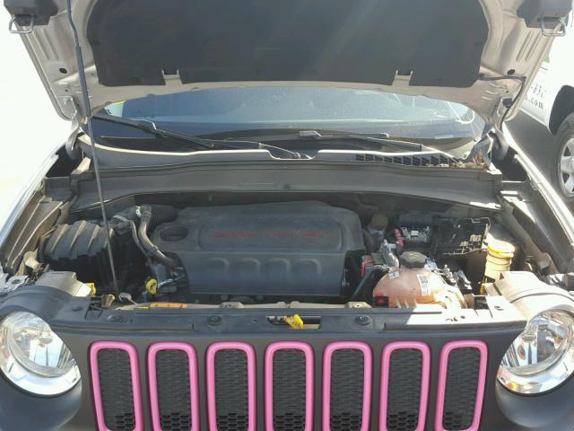 ZACCJAAT9FPB91932 - 2015 JEEP RENEGADE S ნაცრისფერი ფოტო 7