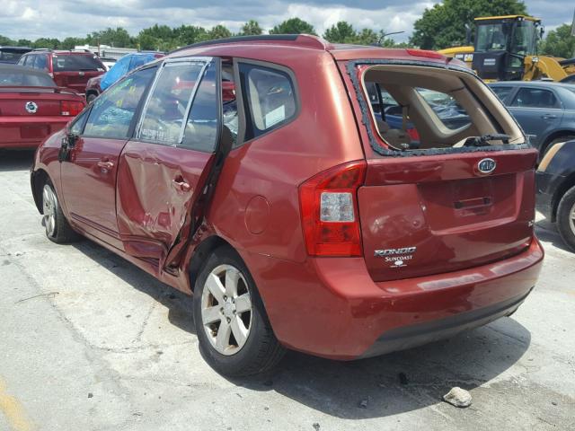 KNAFG525477073351 - 2007 KIA RONDO BASE RED photo 3