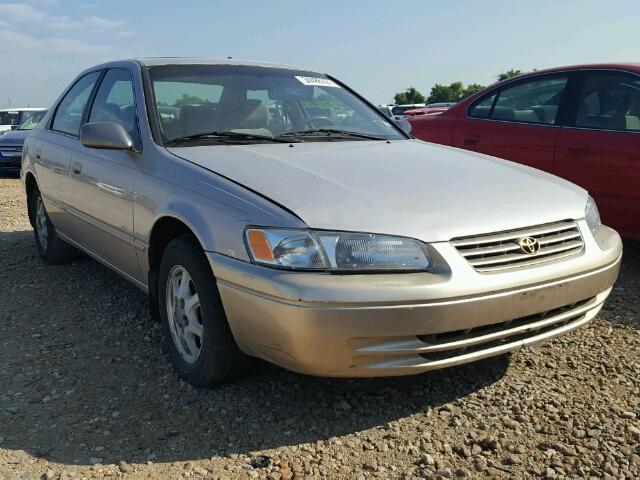 4T1BG22K1VU749108 - 1997 TOYOTA CAMRY CE TAN photo 1