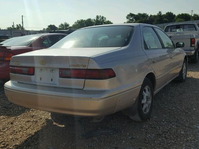 4T1BG22K1VU749108 - 1997 TOYOTA CAMRY CE TAN photo 4