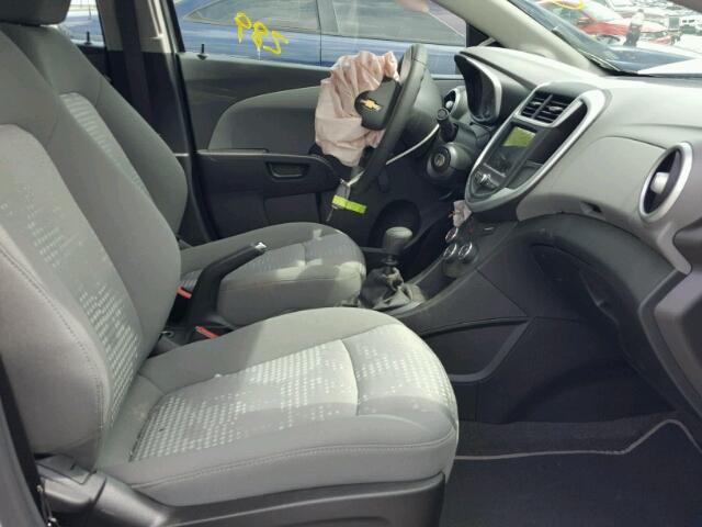 1G1JA5SH7J4125324 - 2018 CHEVROLET SONIC LS 银色 照片 5