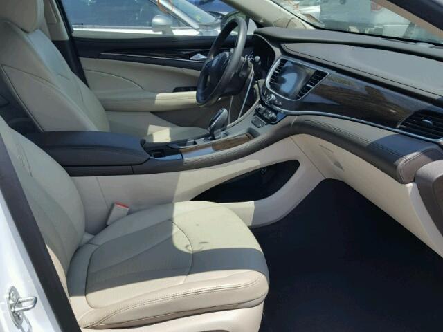 1G4ZP5SS7HU146605 - 2017 BUICK LACROSSE E WHITE photo 5